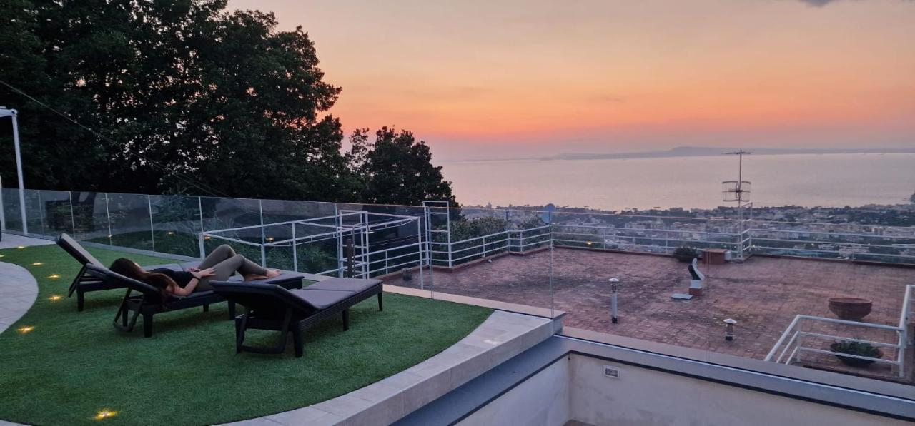 En Suite Bedroom Blue Moon Piano di Sorrento Dış mekan fotoğraf