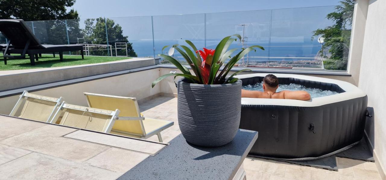 En Suite Bedroom Blue Moon Piano di Sorrento Dış mekan fotoğraf