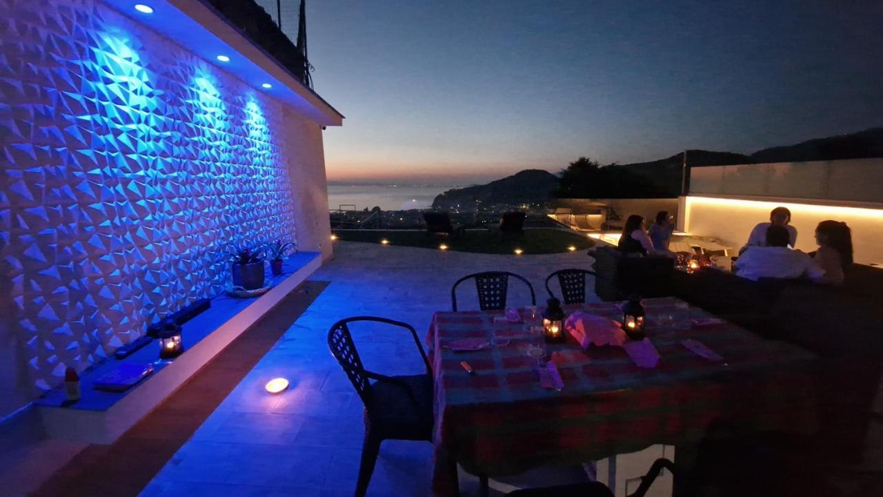 En Suite Bedroom Blue Moon Piano di Sorrento Dış mekan fotoğraf