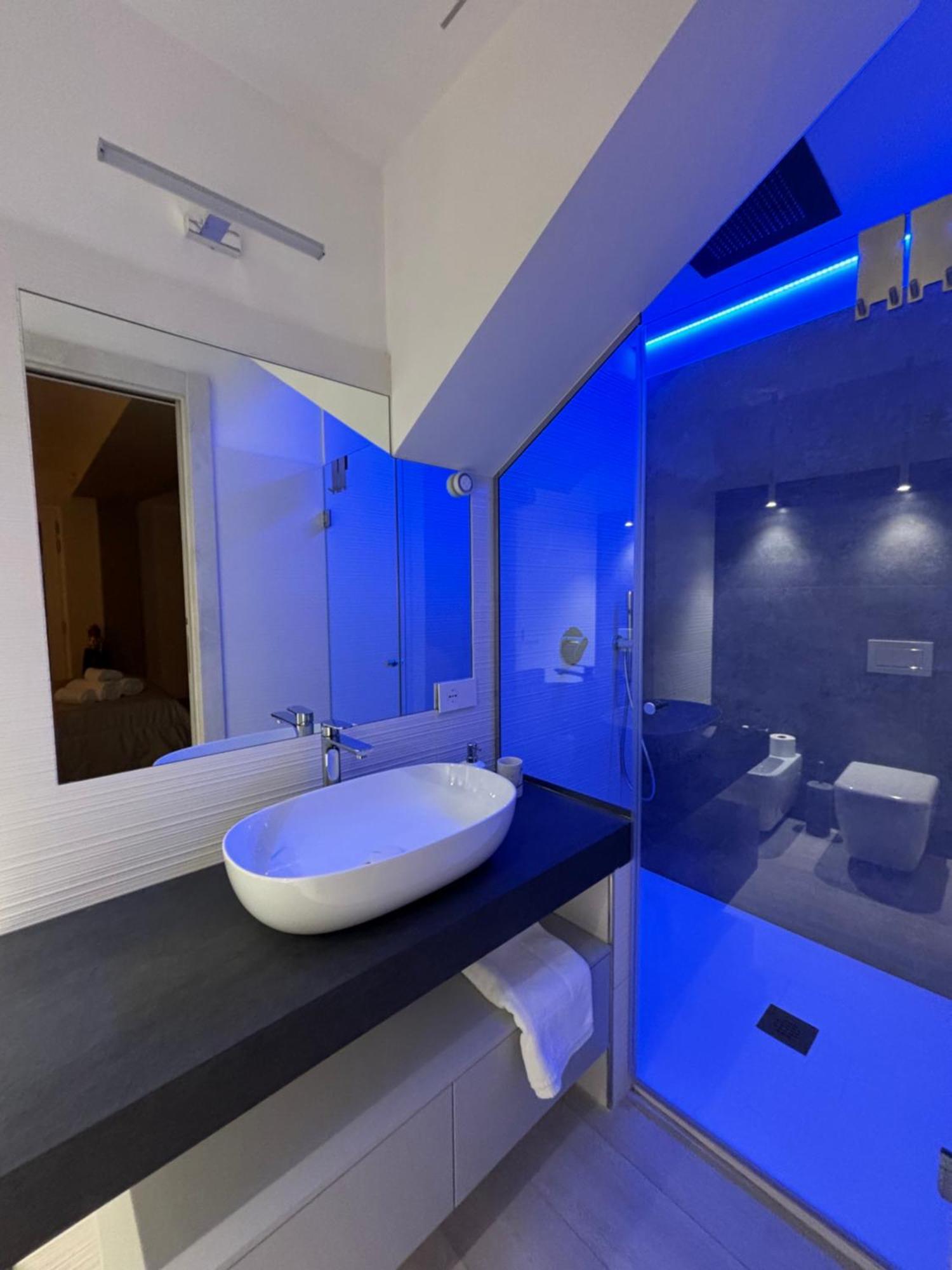 En Suite Bedroom Blue Moon Piano di Sorrento Dış mekan fotoğraf