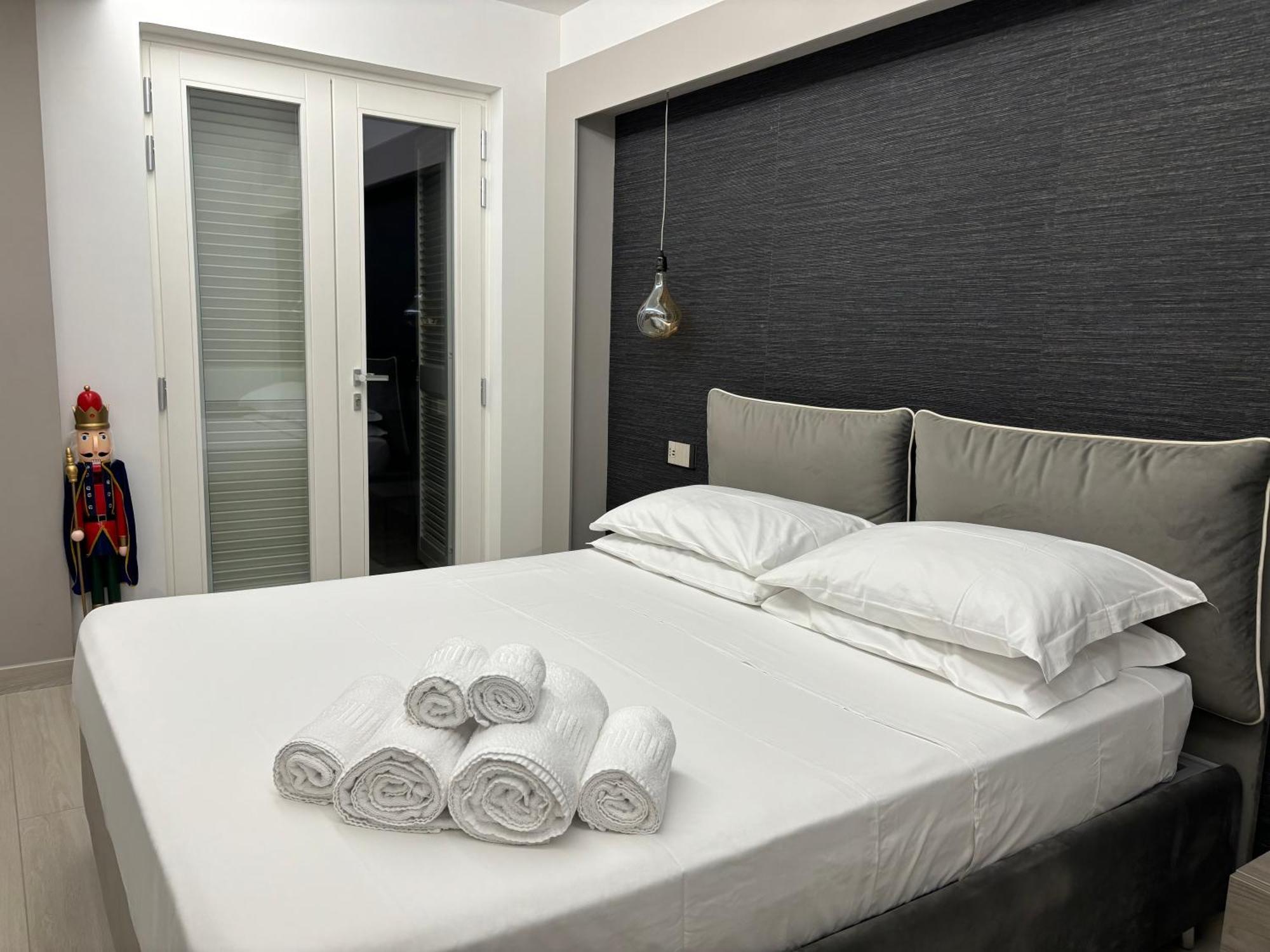 En Suite Bedroom Blue Moon Piano di Sorrento Dış mekan fotoğraf